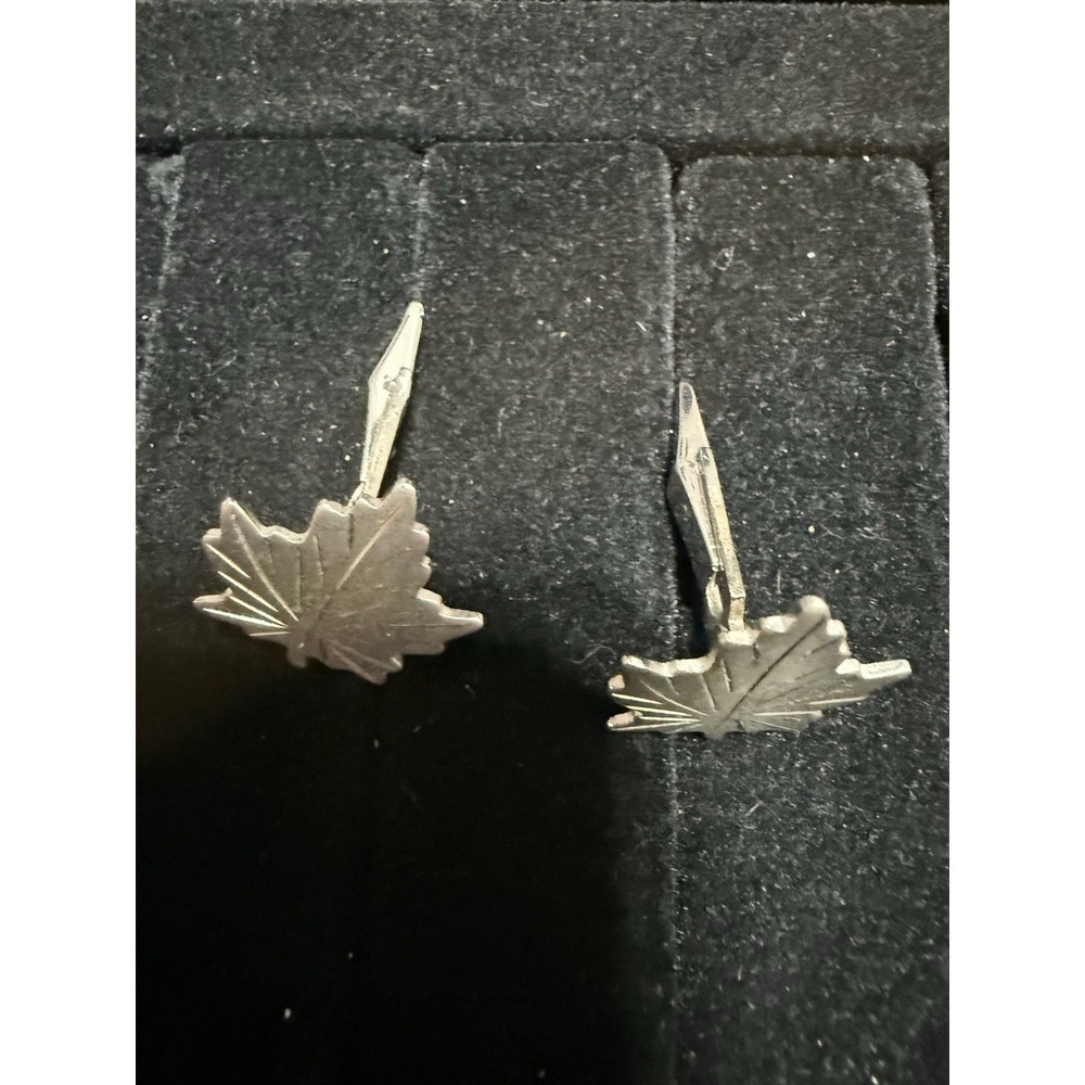 Vintage - Signed Sterling Silver - Canadian MAPLE LEAF Men's Cufflinks Set - Picture 2 of 5